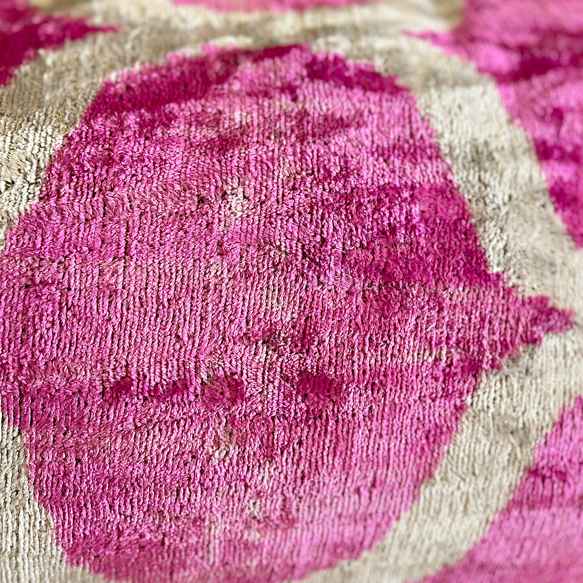 Velvet Pink Eye