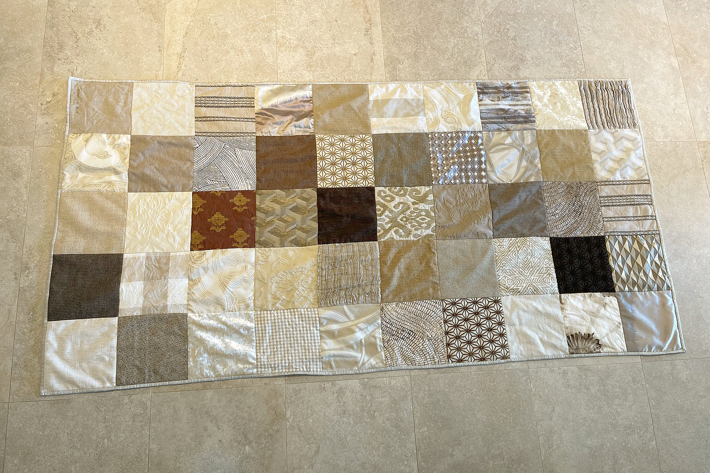 Skinny Flat White Quilt